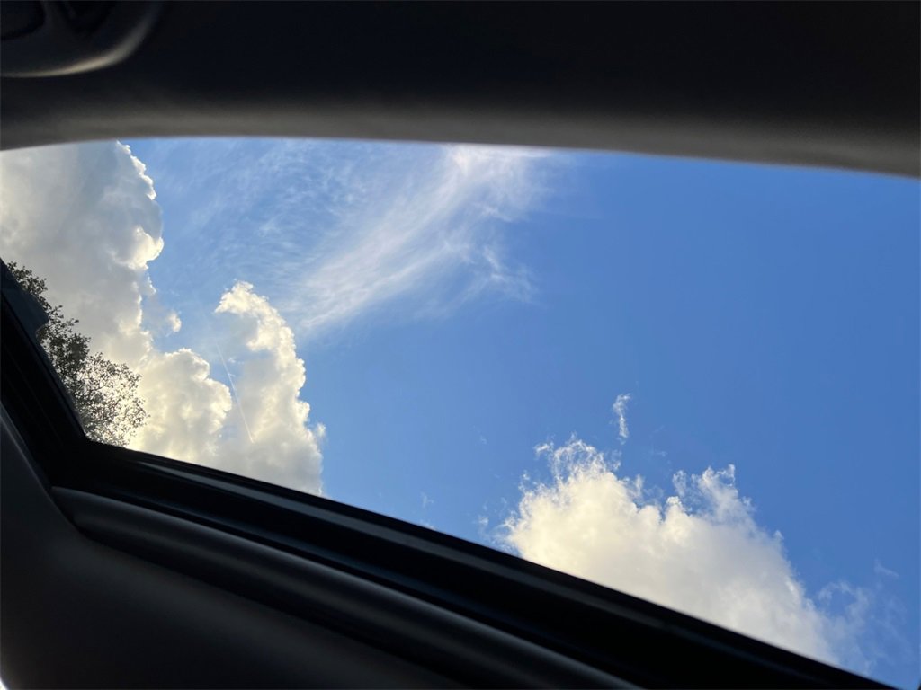 Certified 2025 Subaru Outback Limited image 25