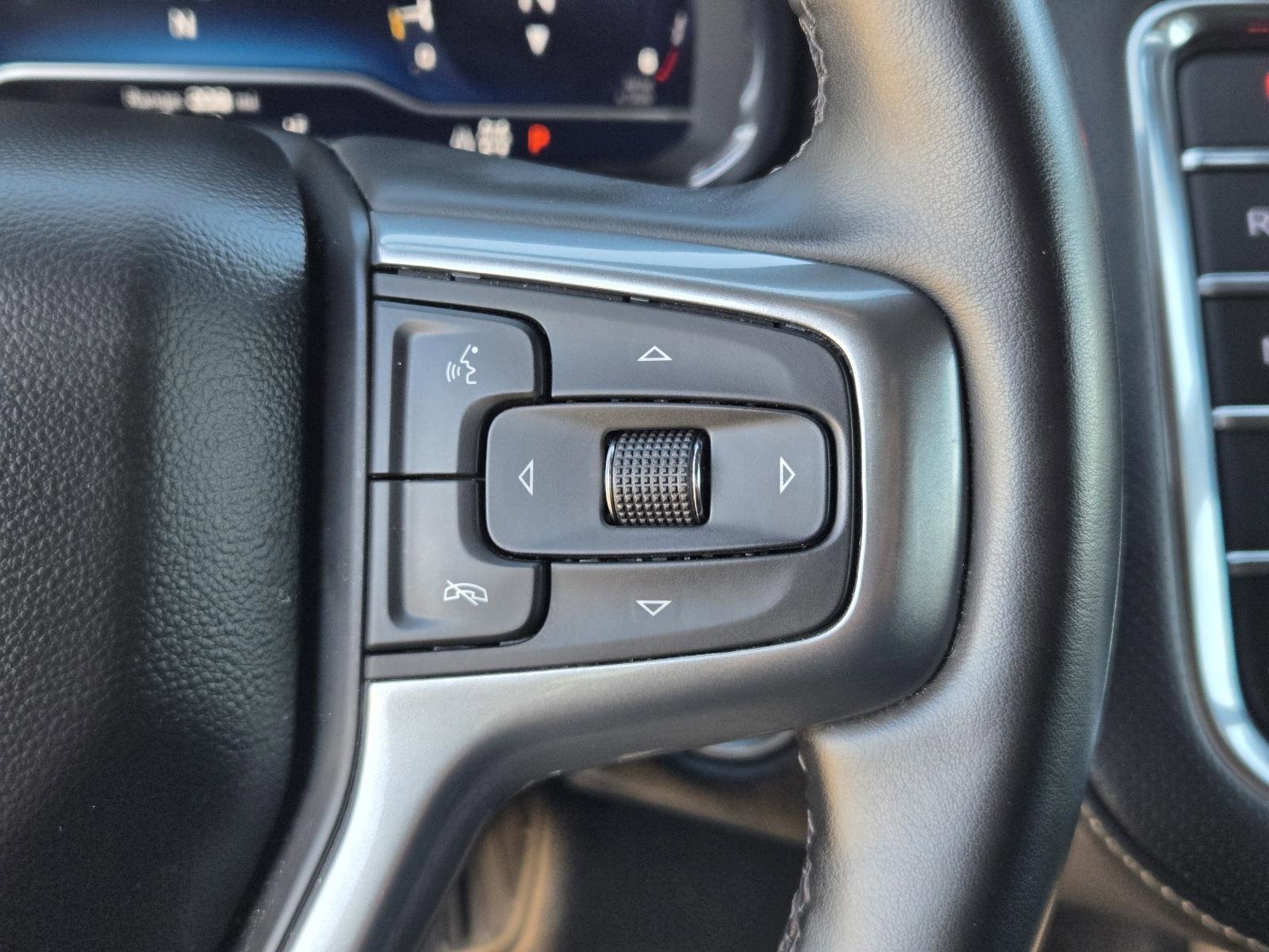 Used 2024 Chevrolet Tahoe Premier image 20