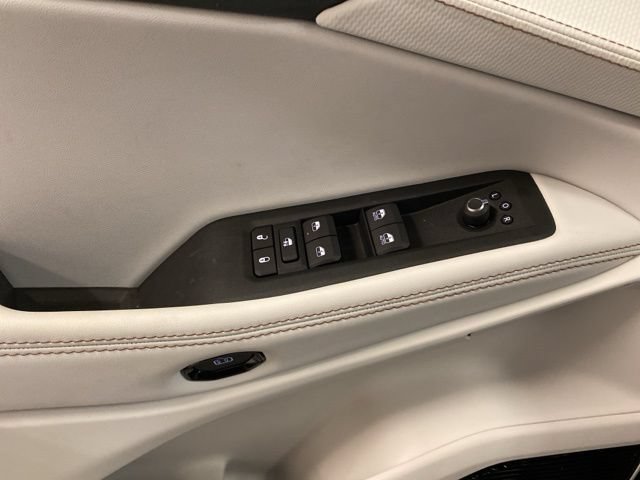 Used 2026 Jeep Cherokee Limited AWD/4WD image 19