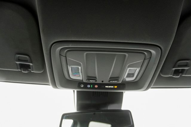 Used 2024 Chevrolet Silverado 3500 LT w/ Convenience Package image 24