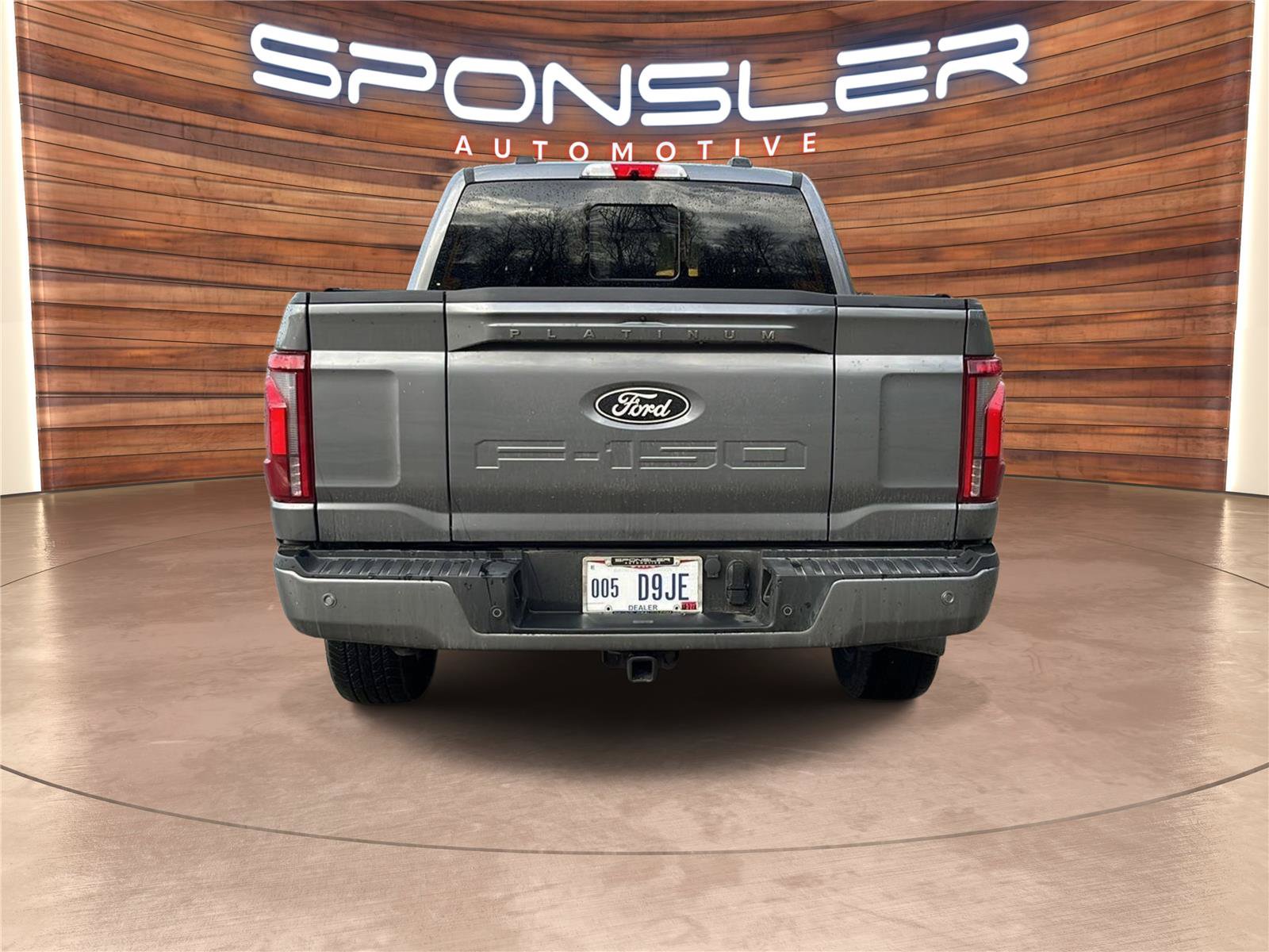Used 2024 Ford F150 Platinum AWD/4WD image 4