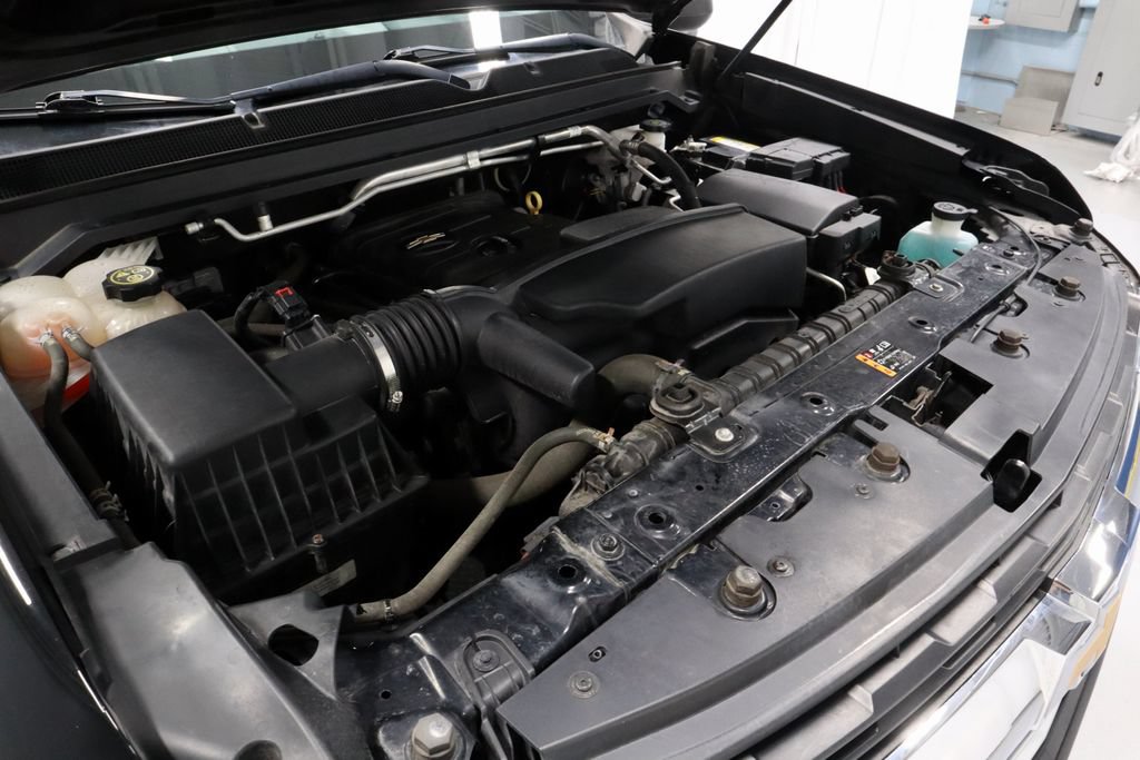 Used 2019 Chevrolet Colorado W/T RWD image 16