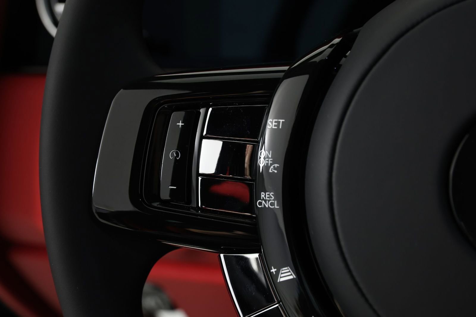 New 2026 Rolls-Royce Cullinan image 14