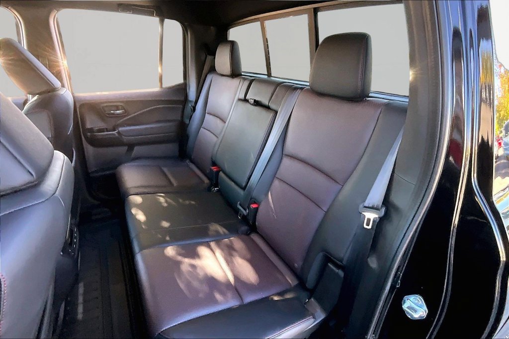 Certified 2026 Honda Ridgeline Black Edition image 16