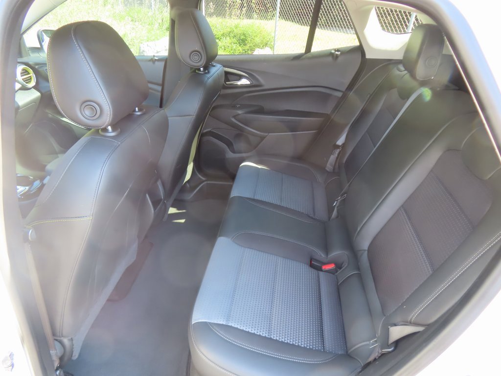 Used 2024 Chevrolet Trax LT w/ Driver Confidence Package image 24