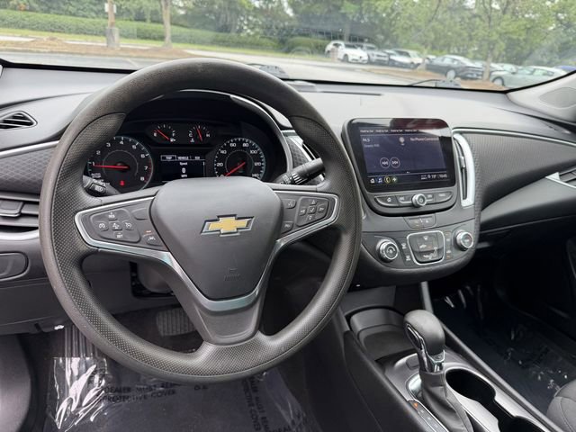 Used 2023 Chevrolet Malibu LS FWD image 14