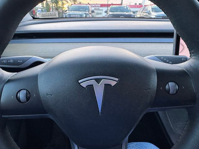 Used 2021 Tesla Model Y Performance image 21