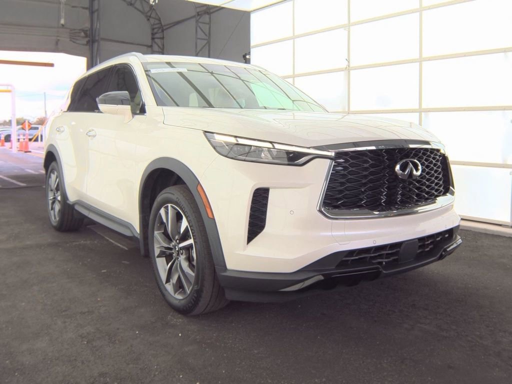 Certified 2023 INFINITI QX60 Luxe w/ Cargo Package image 14