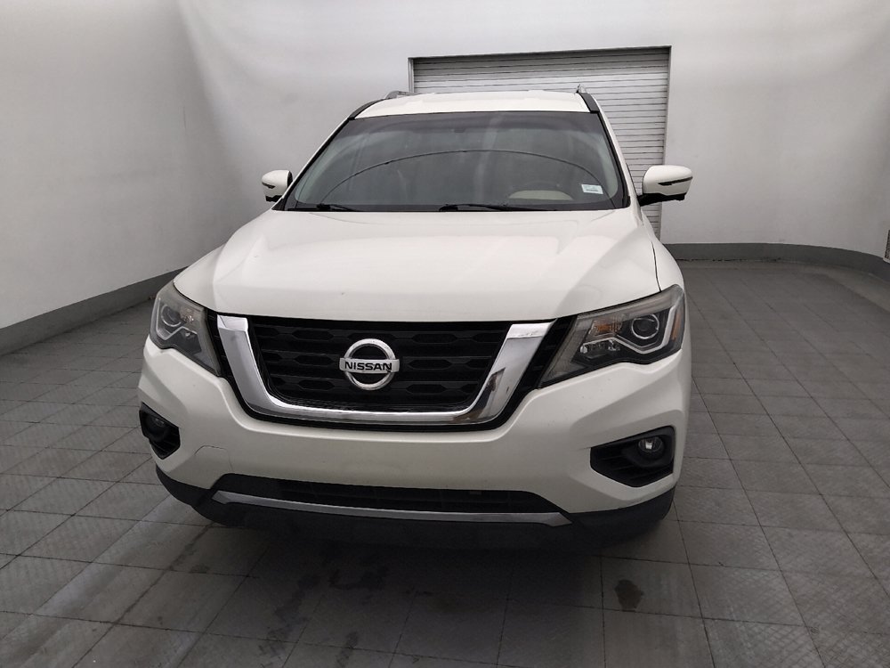 Used 2020 Nissan Pathfinder SL FWD image 15