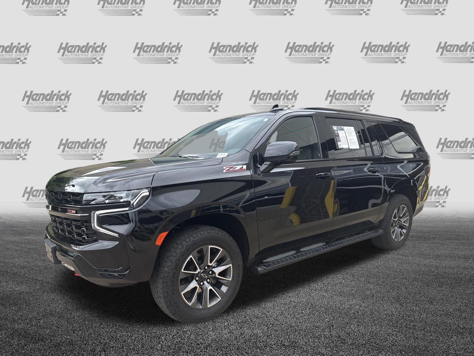 Used 2023 Chevrolet Suburban Z71 w/ Luxury Package AWD/4WD image 5