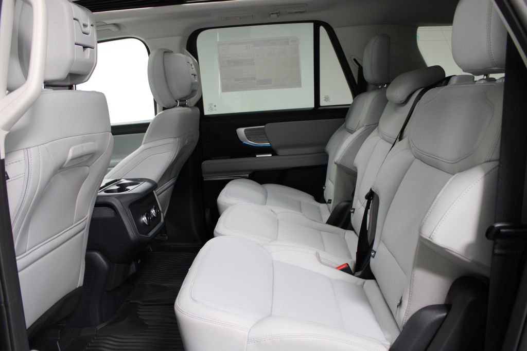 New 2026 Ford Expedition Max Platinum image 25