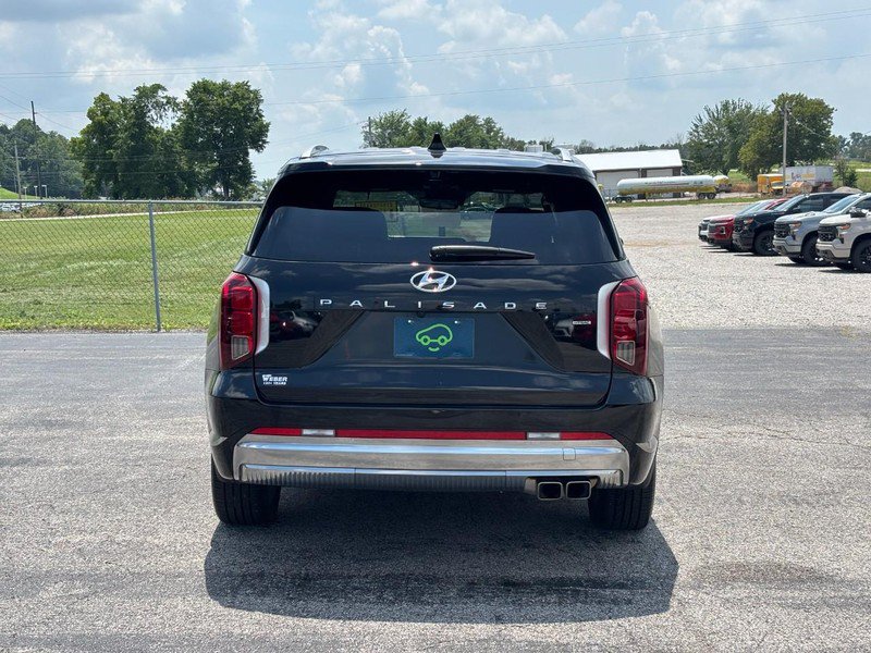 Used 2024 Hyundai Palisade Calligraphy AWD/4WD image 4