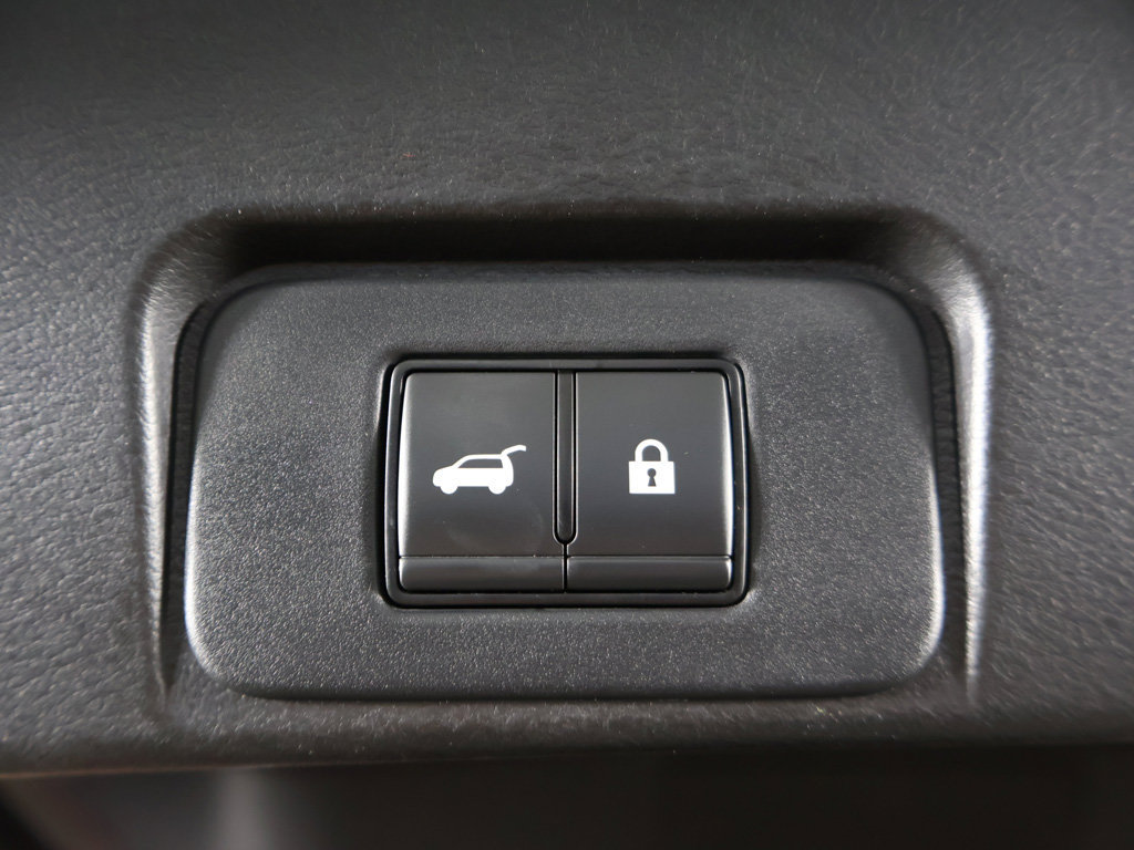 Used 2023 Nissan Rogue SV w/ SV Premium B Package FWD image 21