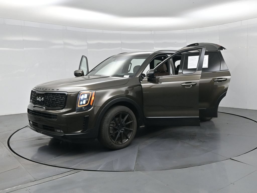 Used 2022 Kia Telluride SX w/ SX Prestige Package AWD/4WD image 32