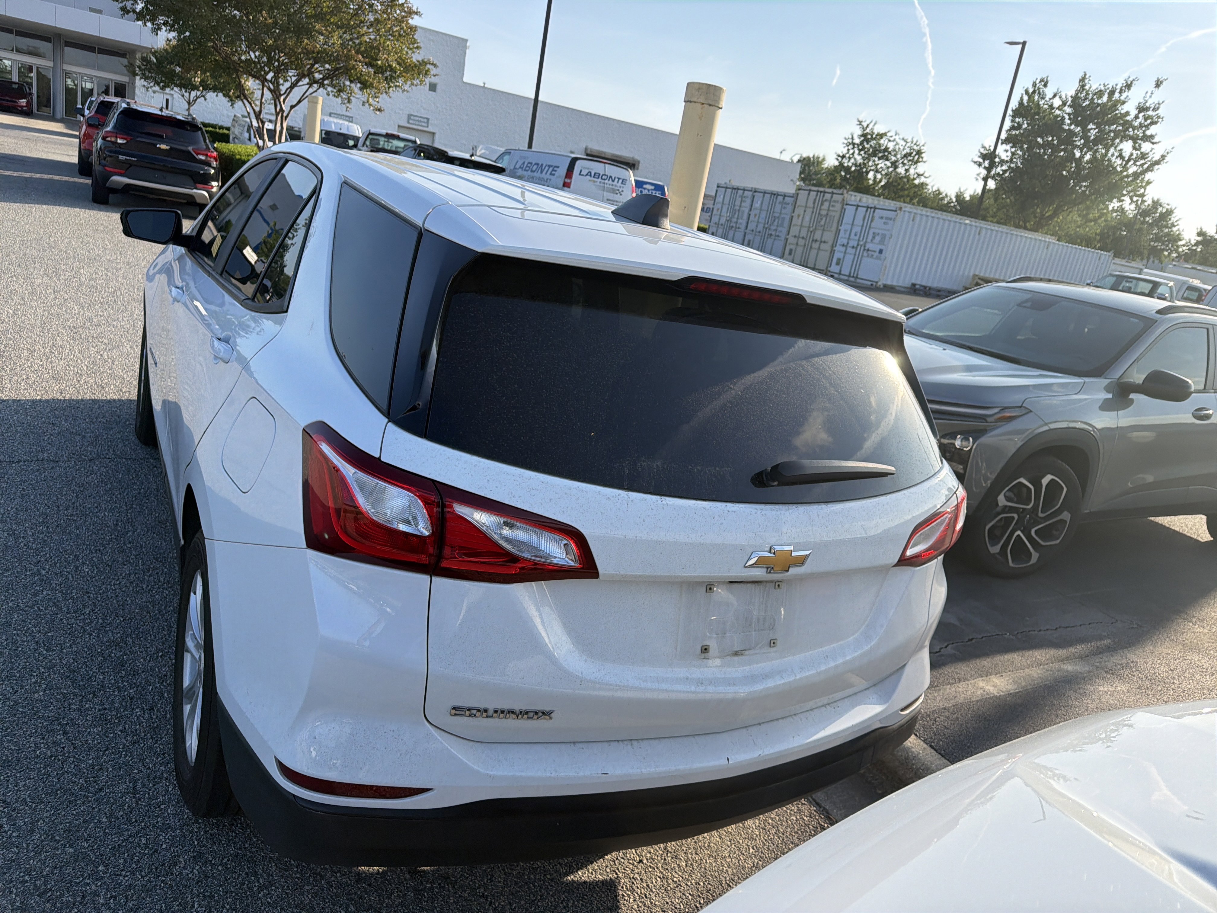 Used 2020 Chevrolet Equinox LS w/ LS Convenience Package FWD image 9