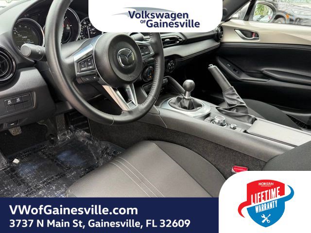 Used 2023 MAZDA MX-5 Miata Club RWD image 20