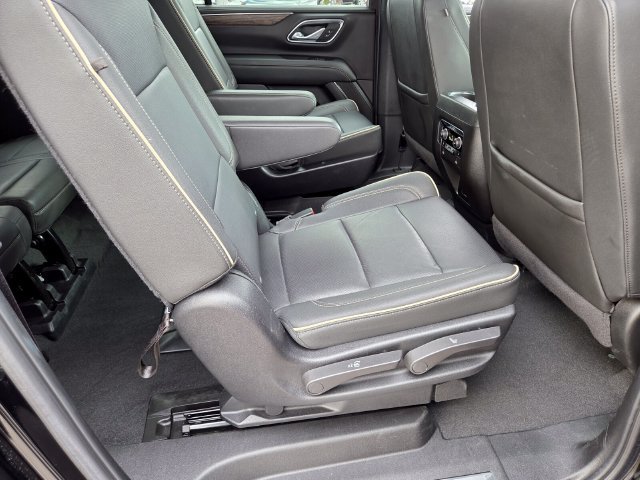 Certified 2024 Chevrolet Suburban Premier RWD image 15