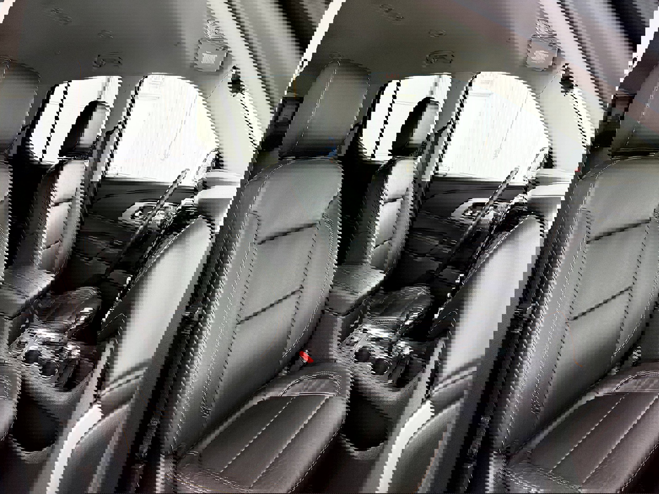 Used 2021 Chevrolet Traverse RS image 31