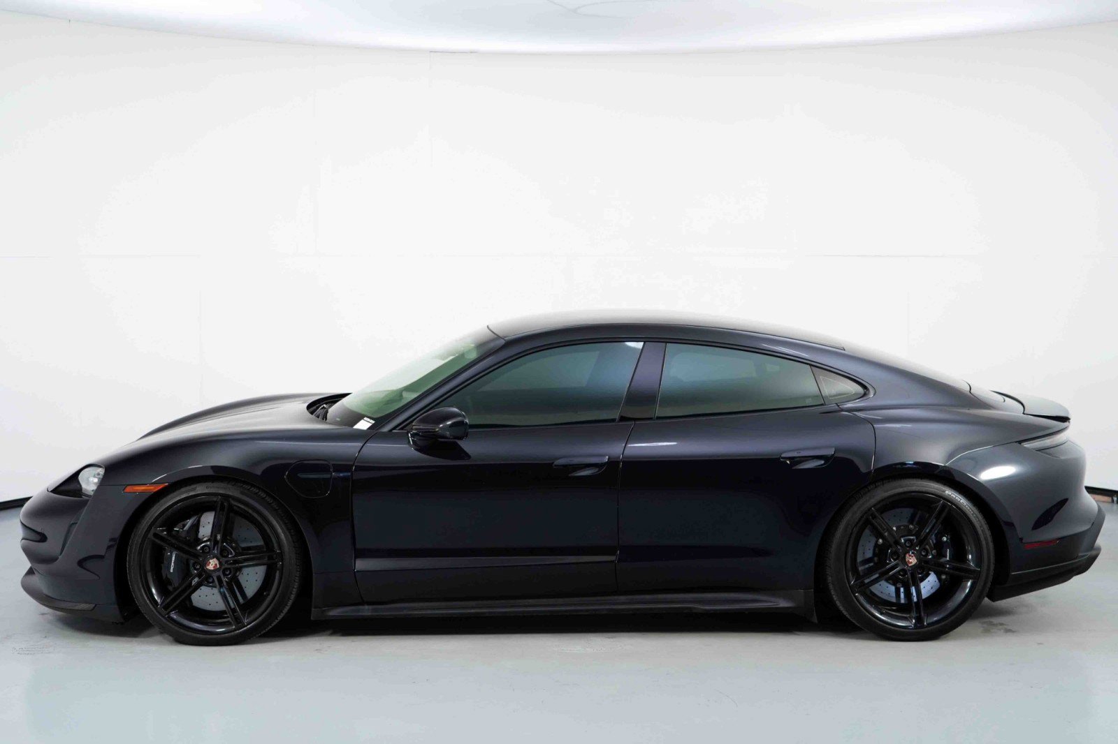 Used 2021 Porsche Taycan Turbo S image 51