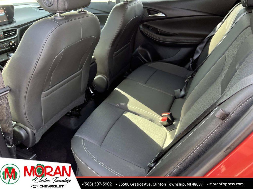 Used 2024 Buick Encore GX Preferred FWD image 14