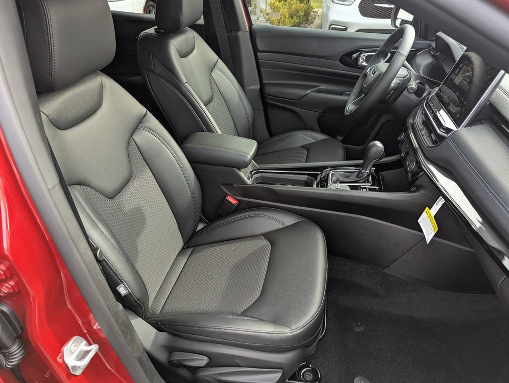New 2026 Jeep Compass Latitude AWD/4WD image 34