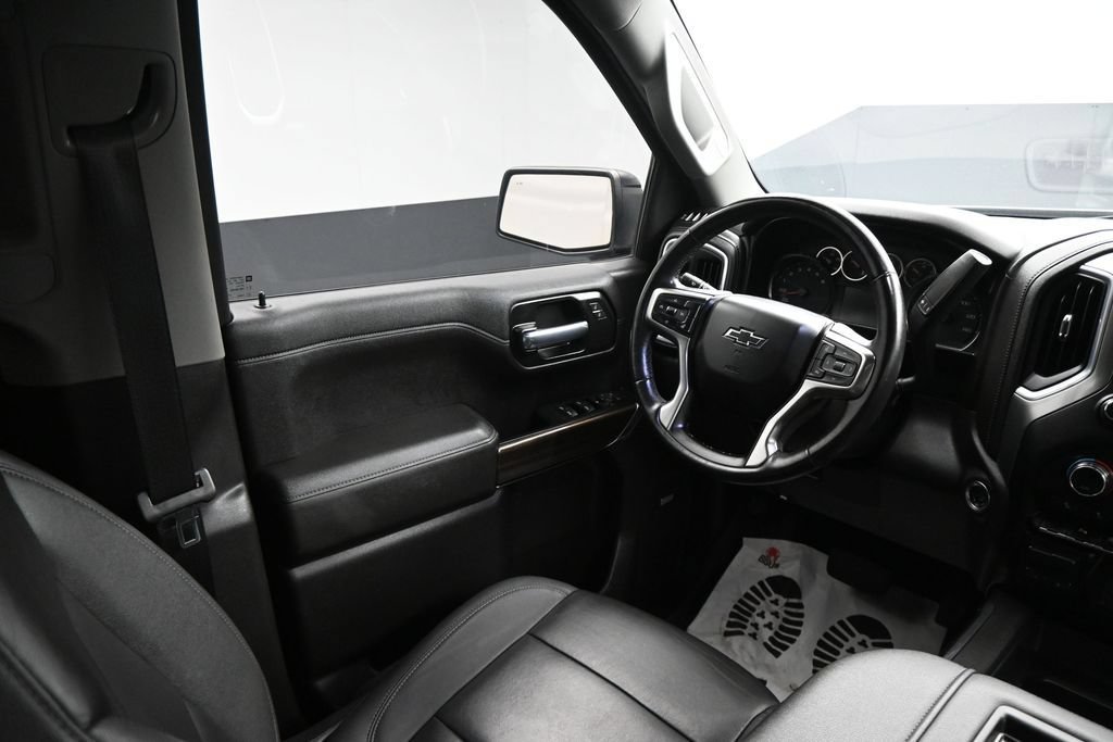 Used 2021 Chevrolet Silverado 1500 LT Trail Boss w/ Convenience Package II AWD/4WD image 14
