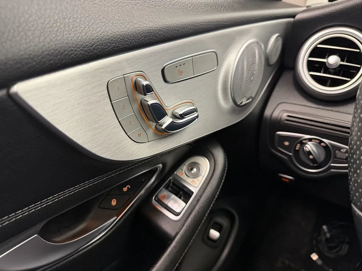 Used 2017 Mercedes-Benz C 300 4MATIC Coupe image 10