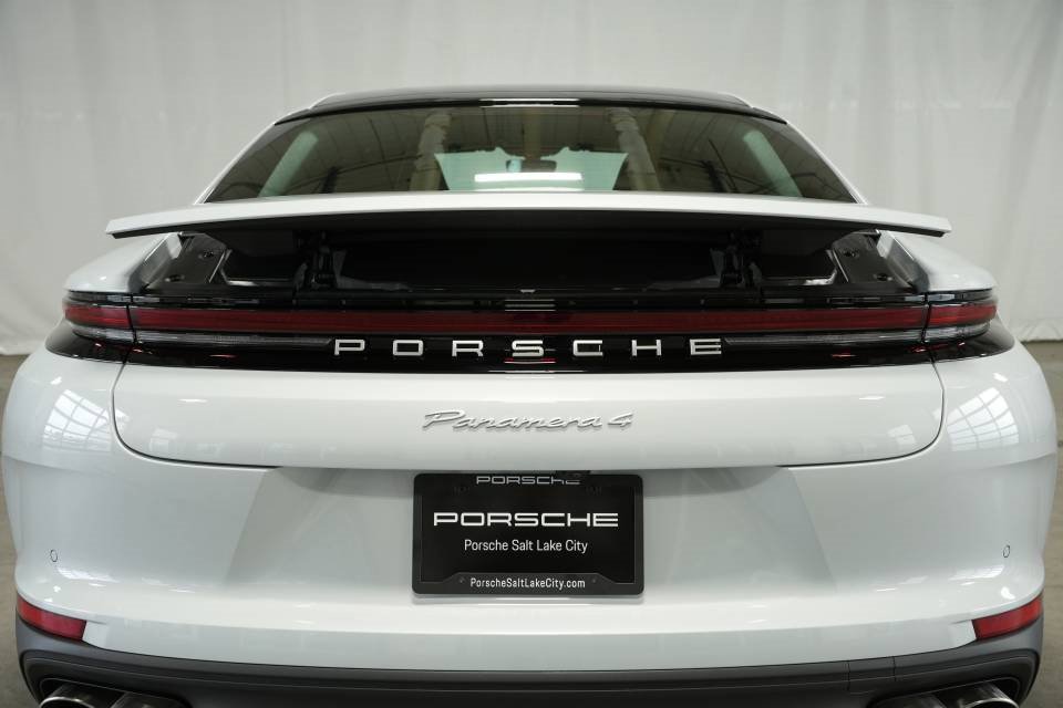 New 2025 Porsche Panamera 4 image 44