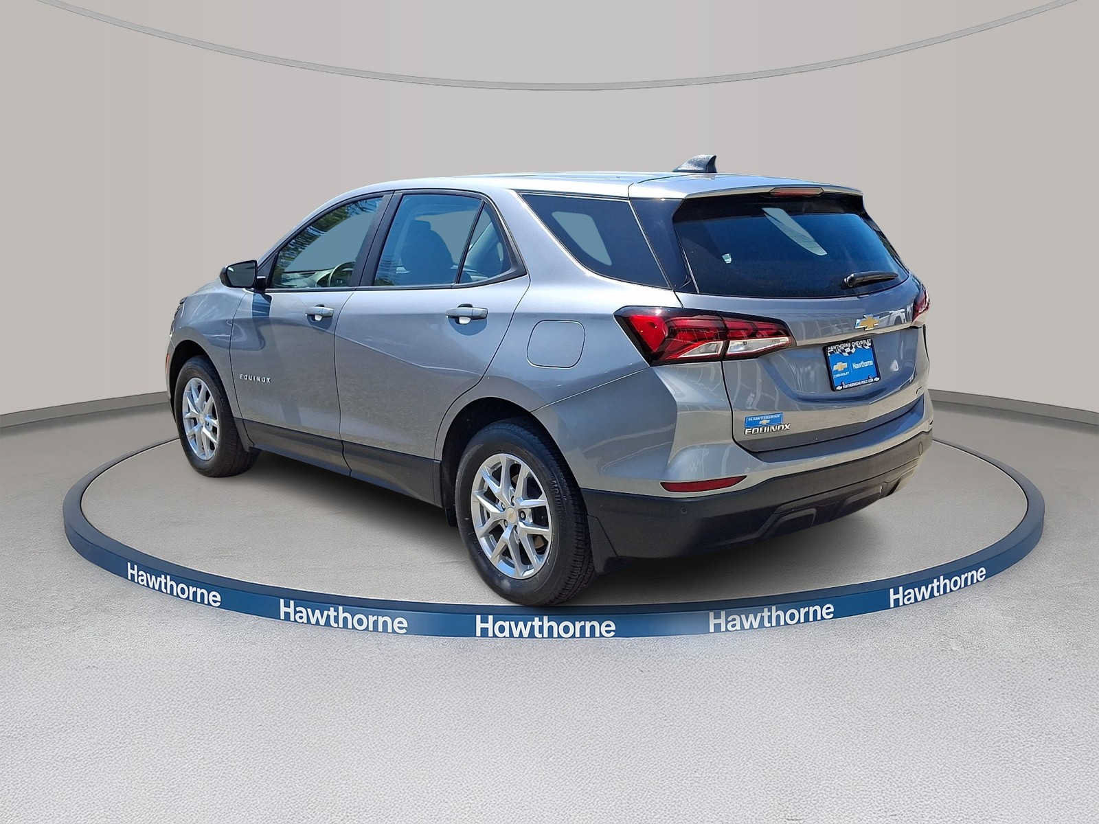 Certified 2023 Chevrolet Equinox LS w/ LPO, Floor Liner Package AWD/4WD image 4