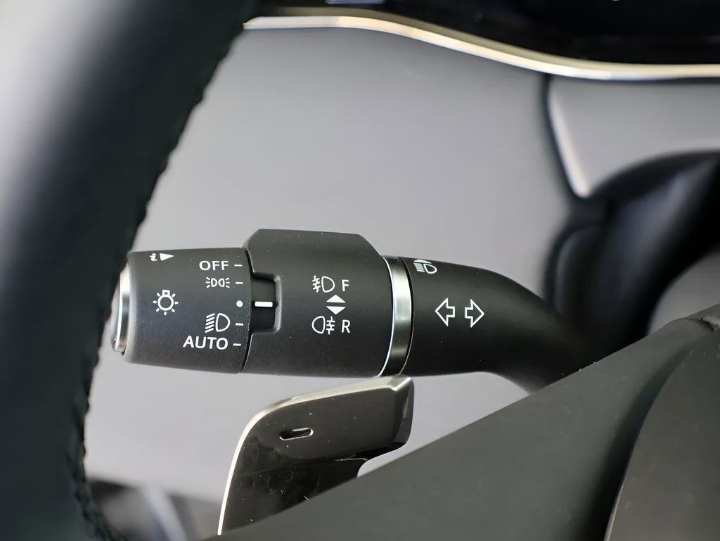 New 2026 Land Rover Range Rover Evoque Dynamic SE image 13