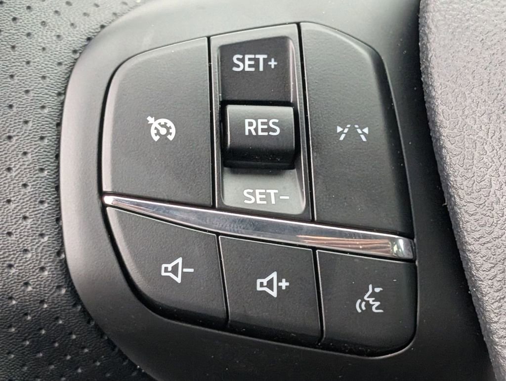 New 2026 Ford Escape ST-Line w/ Cold Weather Package image 26