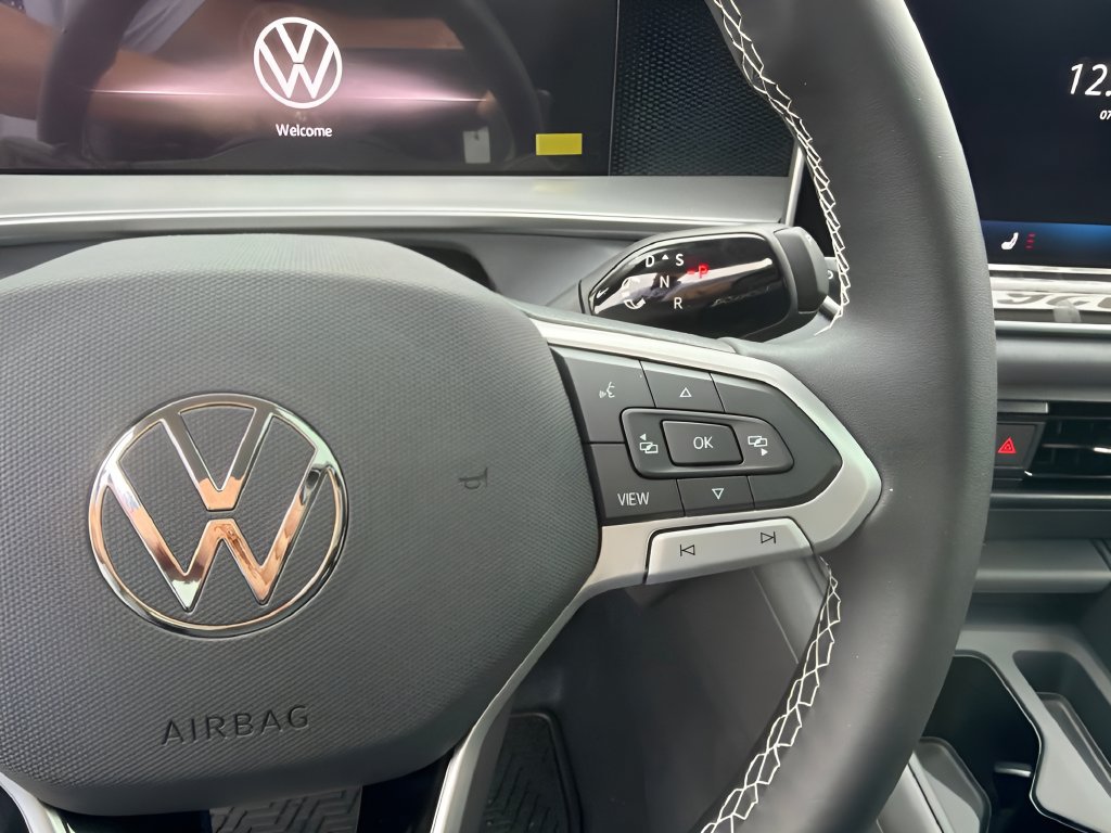 New 2026 Volkswagen Tiguan SE AWD/4WD image 21