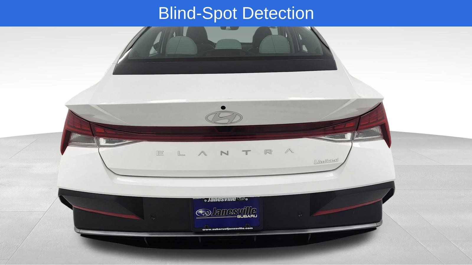 Used 2024 Hyundai Elantra Limited FWD image 4