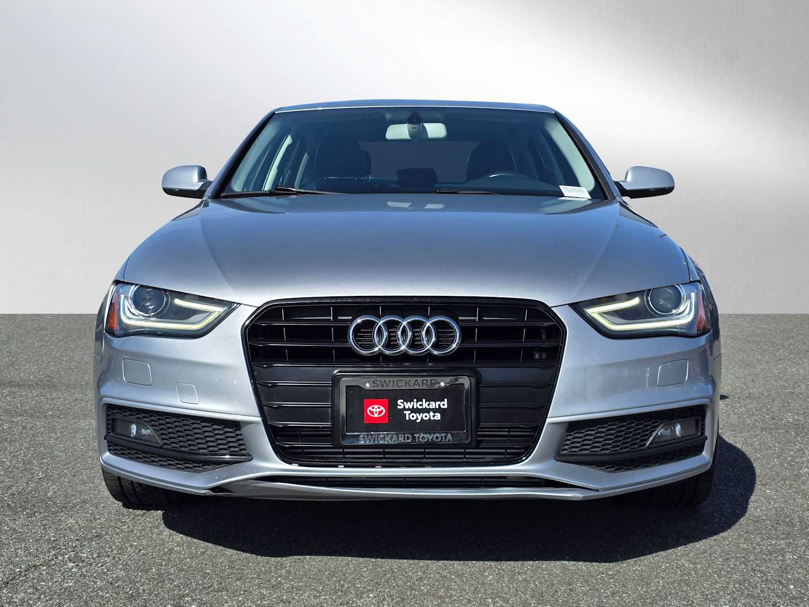 Used 2016 Audi A4 2.0T Premium AWD/4WD image 2
