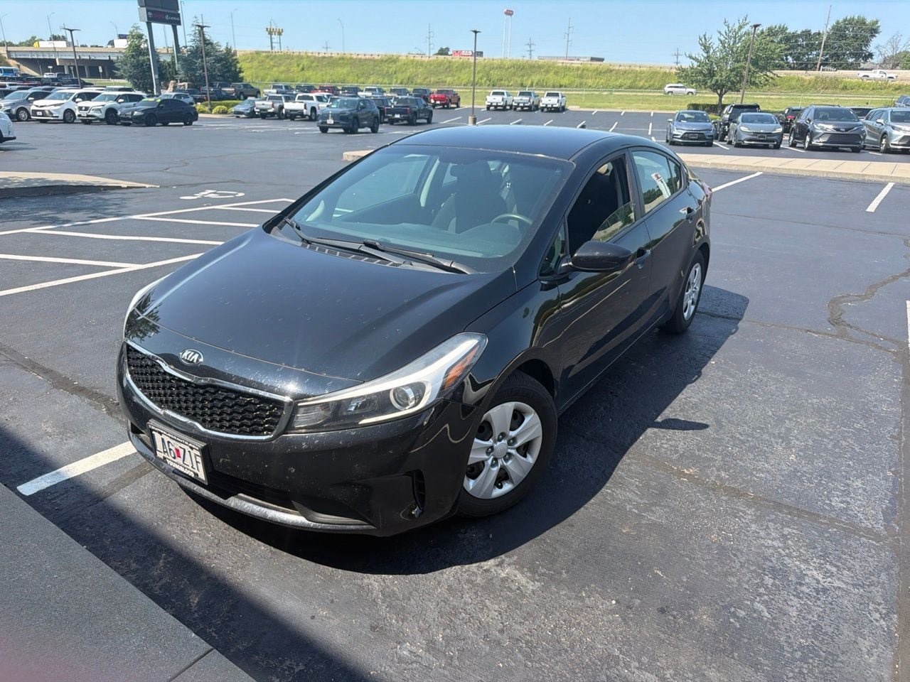 Used 2017 Kia Forte LX FWD video 1