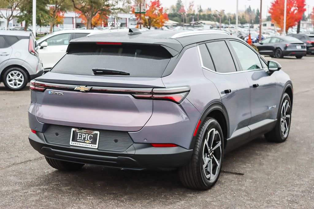 New 2026 Chevrolet Equinox EV LT image 4