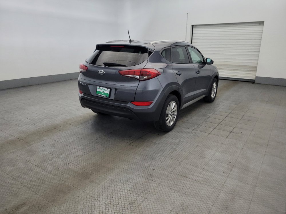 Used 2017 Hyundai Tucson SE w/ SE Popular Package 02 FWD image 9