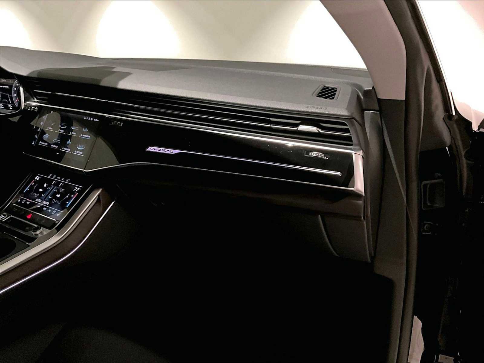 Used 2022 Audi Q8 Premium Plus w/ Premium Plus Package image 23