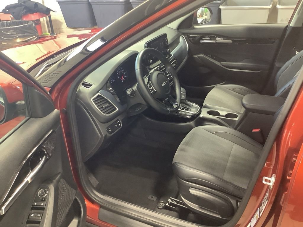 Certified 2023 Kia Seltos S AWD/4WD image 12