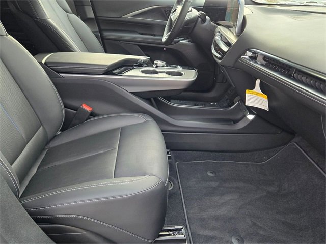 Certified 2025 Cadillac Lyriq Sport image 25