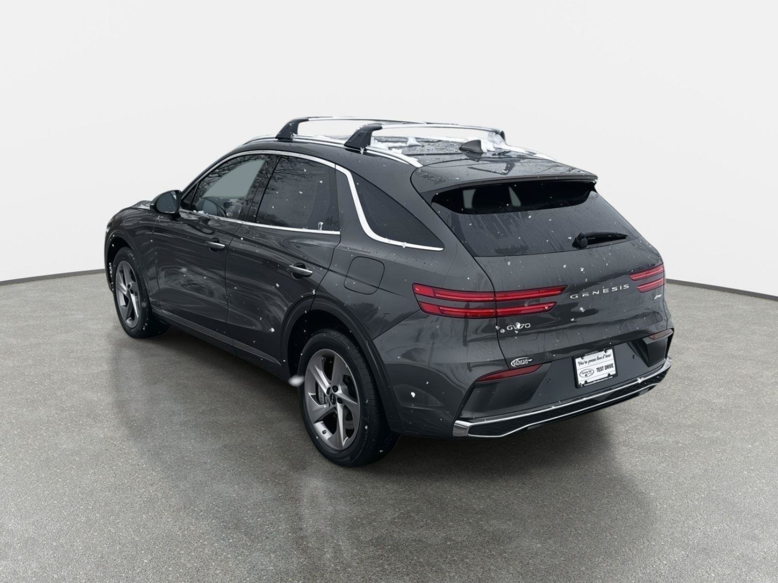 Used 2026 Genesis GV70 2.5T AWD/4WD image 7
