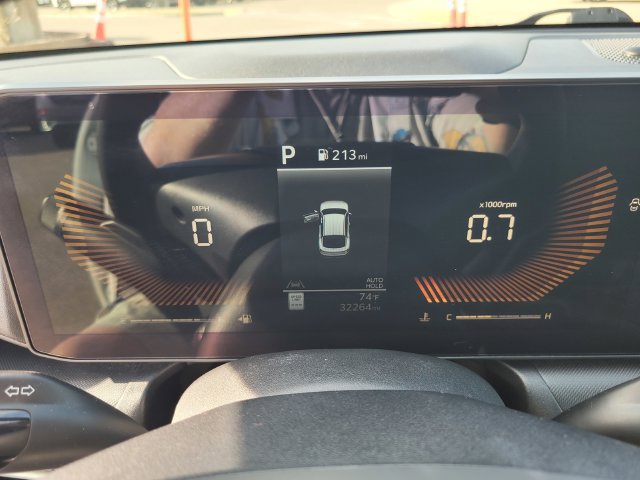 Used 2025 Kia K4 FWD image 29