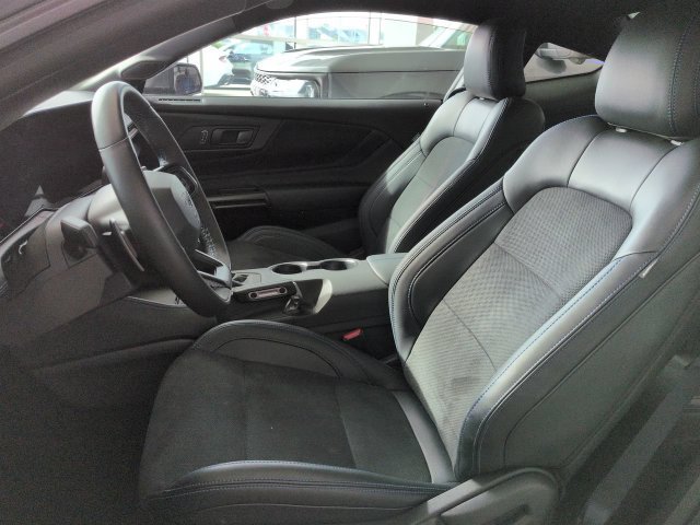 Used 2025 Ford Mustang Dark Horse RWD image 12