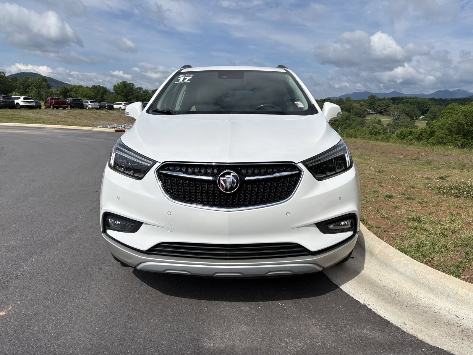 Used 2017 Buick Encore Premium w/ Experience Buick Package AWD/4WD image 2
