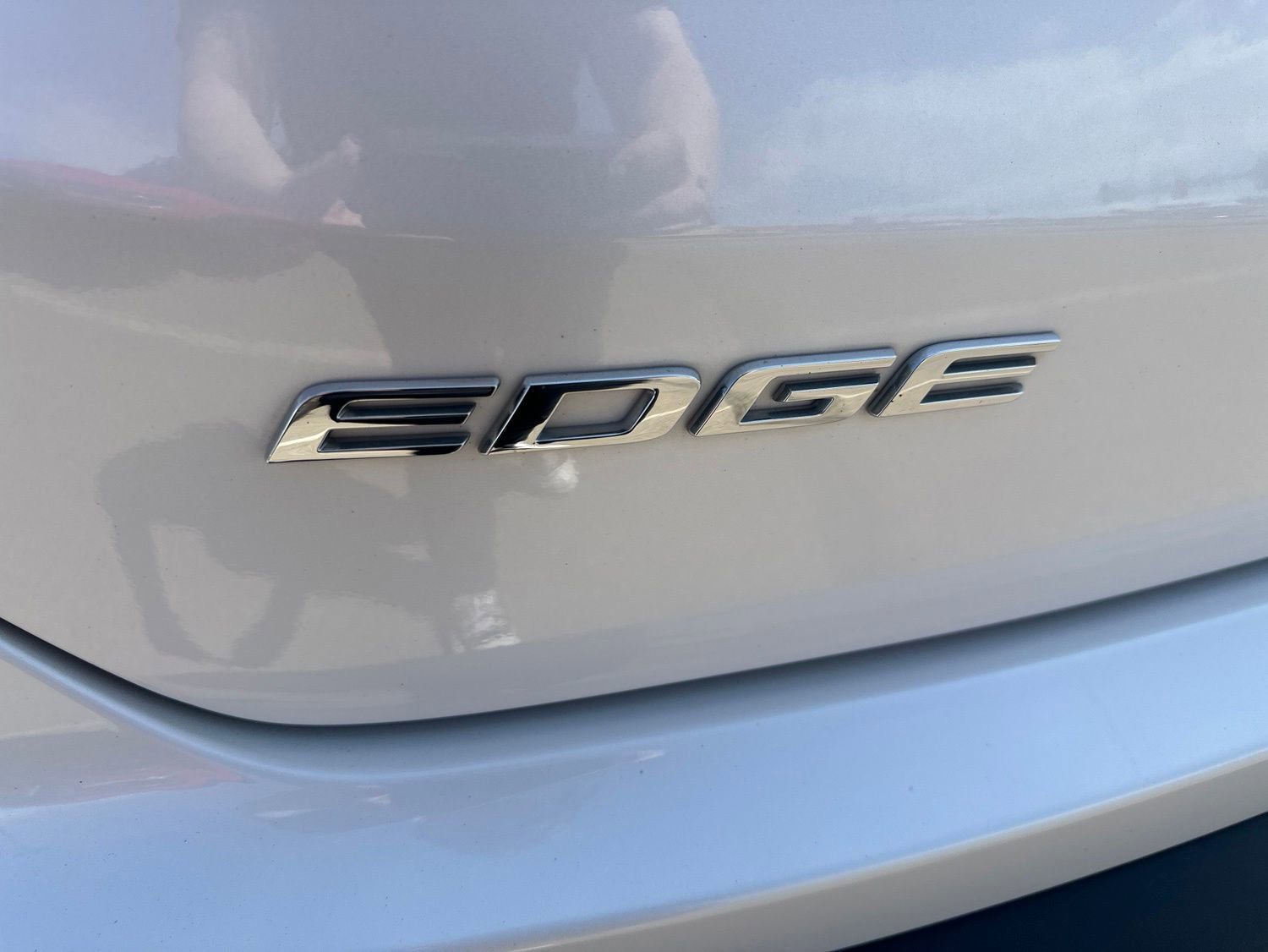 Used 2019 Ford Edge SEL w/ Equipment Group 201A AWD/4WD image 5