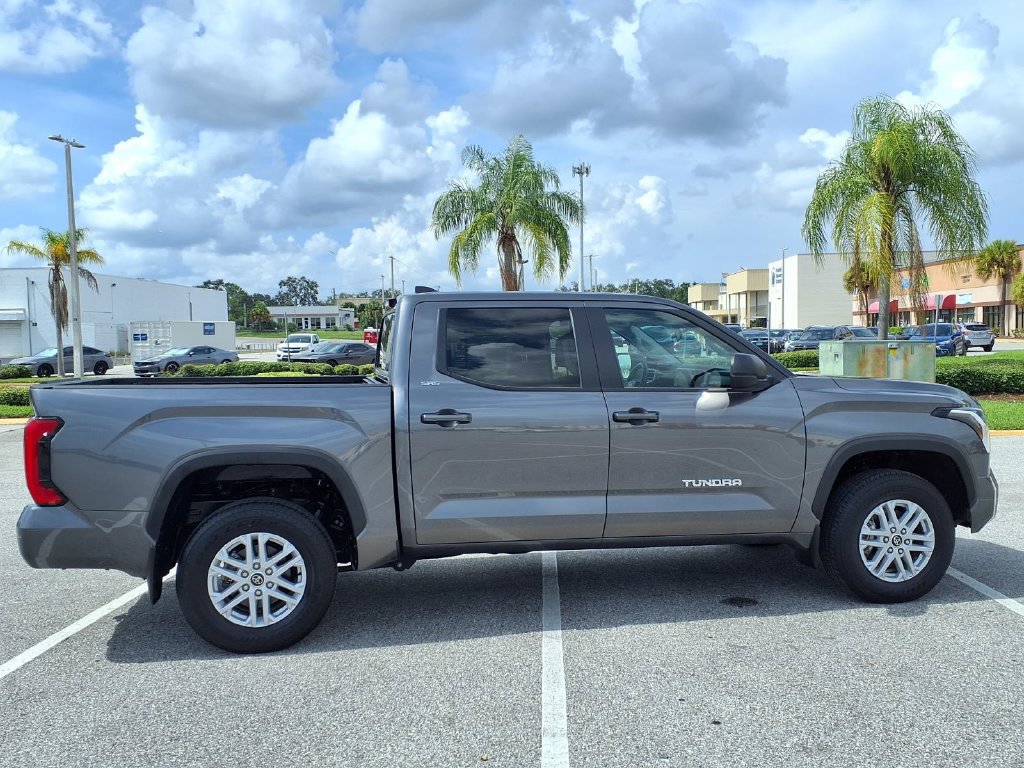 Used 2024 Toyota Tundra SR5 AWD/4WD image 8