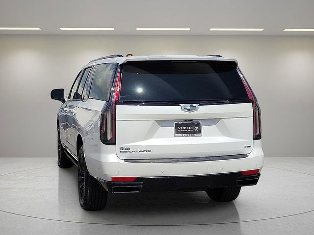 Used 2022 Cadillac Escalade ESV Sport w/ Touring Package AWD/4WD image 3