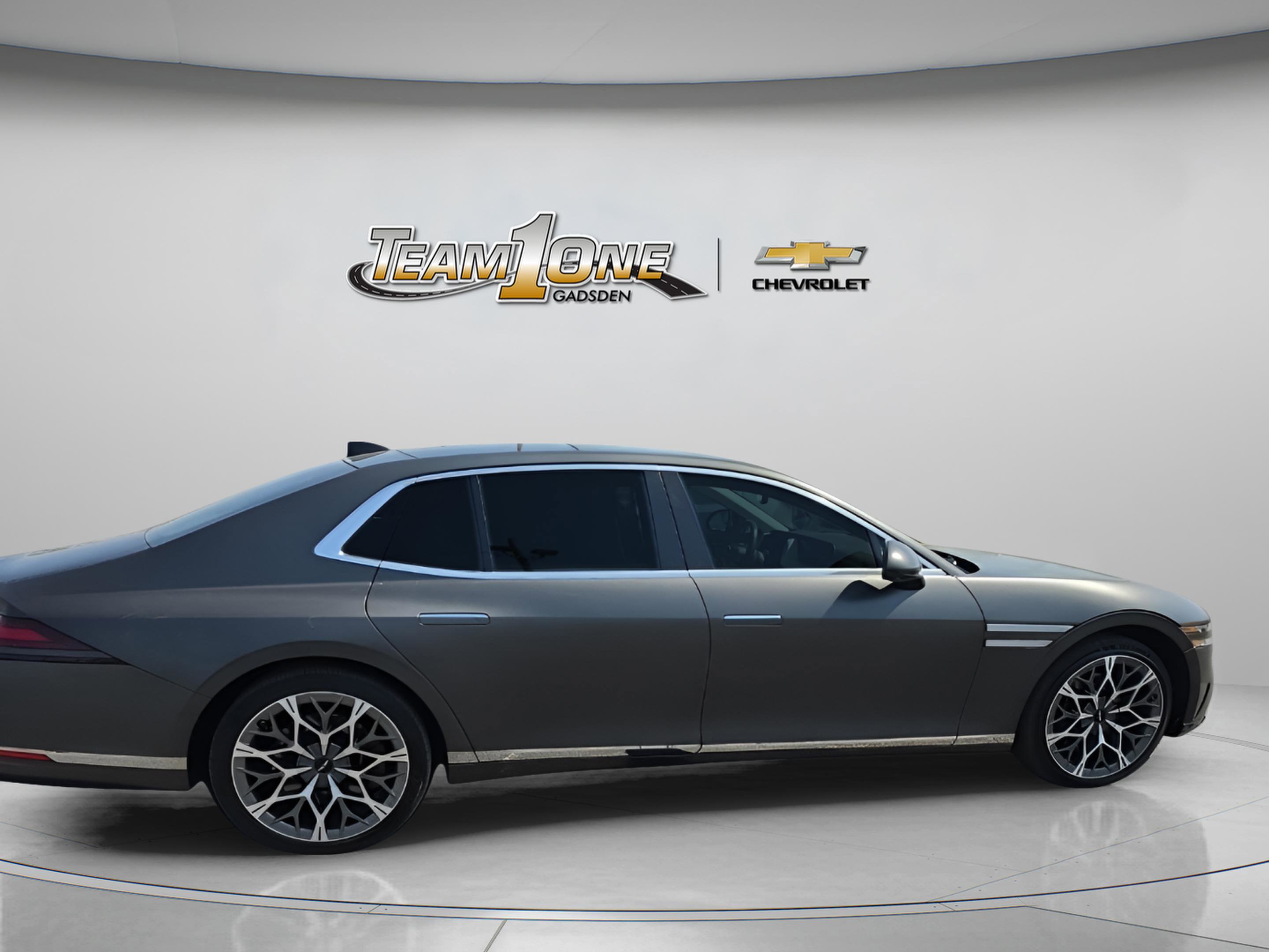 Used 2023 Genesis G90 3.5T image 9