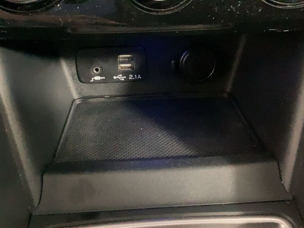 Used 2022 Subaru Forester Premium image 30