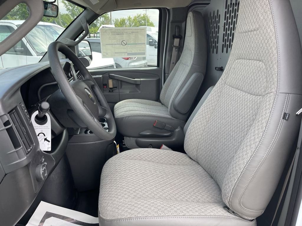 New 2025 Chevrolet Express 2500 w/ Driver Convenience Package RWD image 7